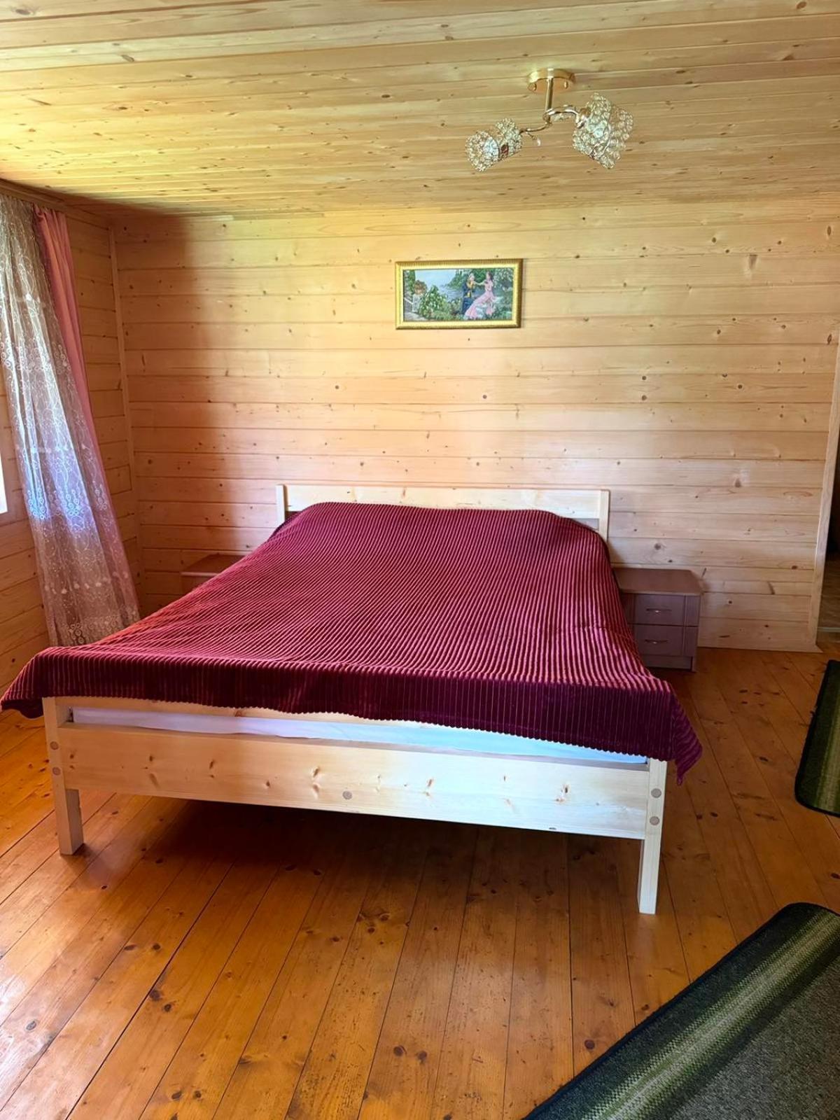 Садиба Кичера Petrashi Luaran gambar